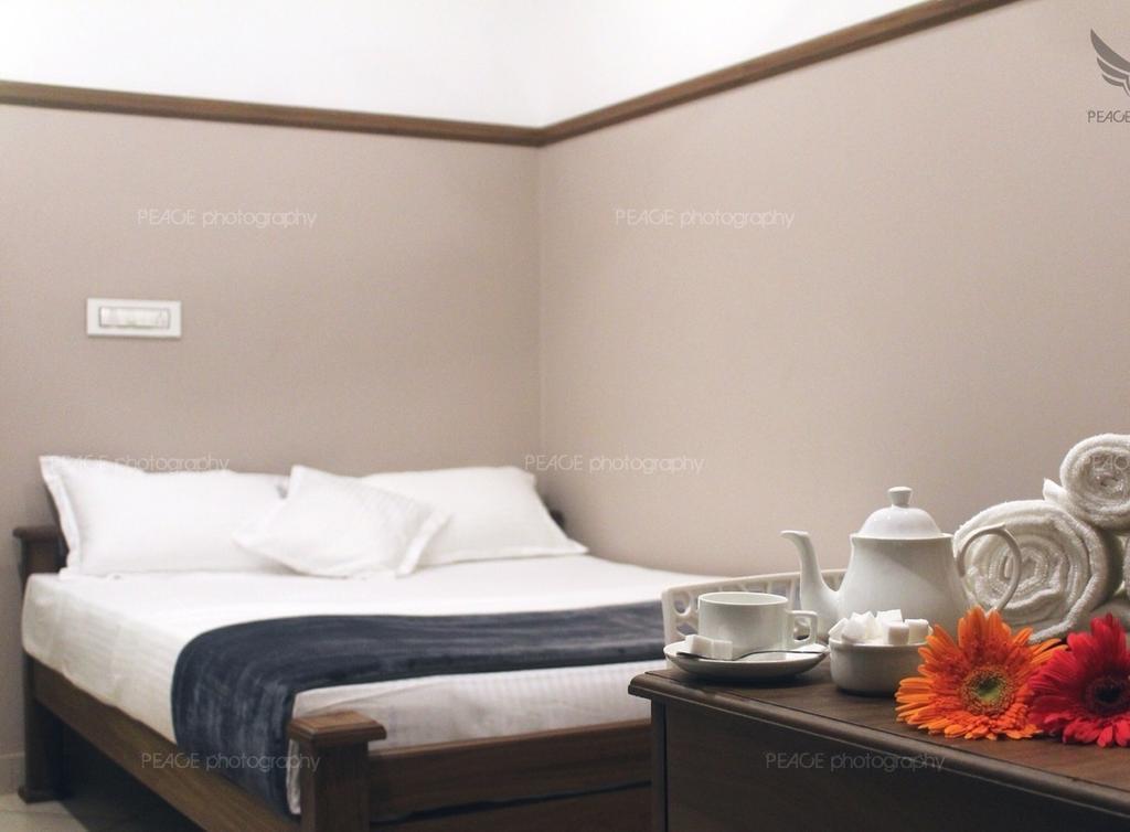 Hotel Icon Residency Kalpatta Zimmer foto